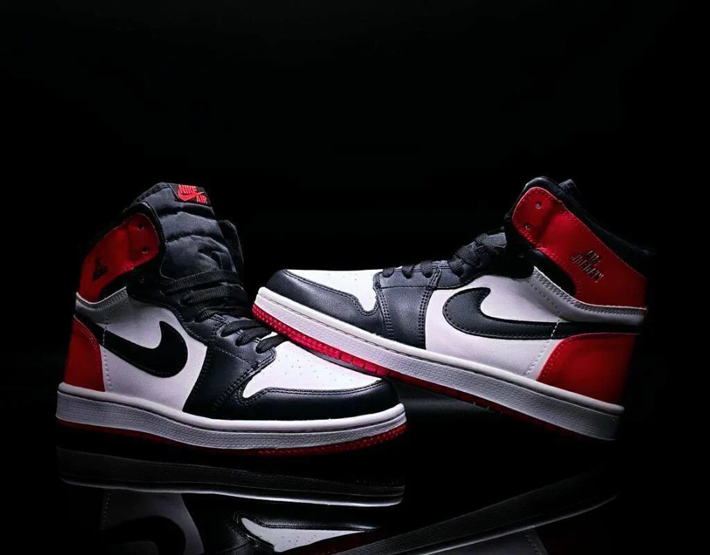 Jordan Air Retro 1 High Black