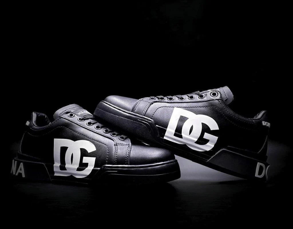 Dolce Gabbana Portofino Negro Total Logo Blanco