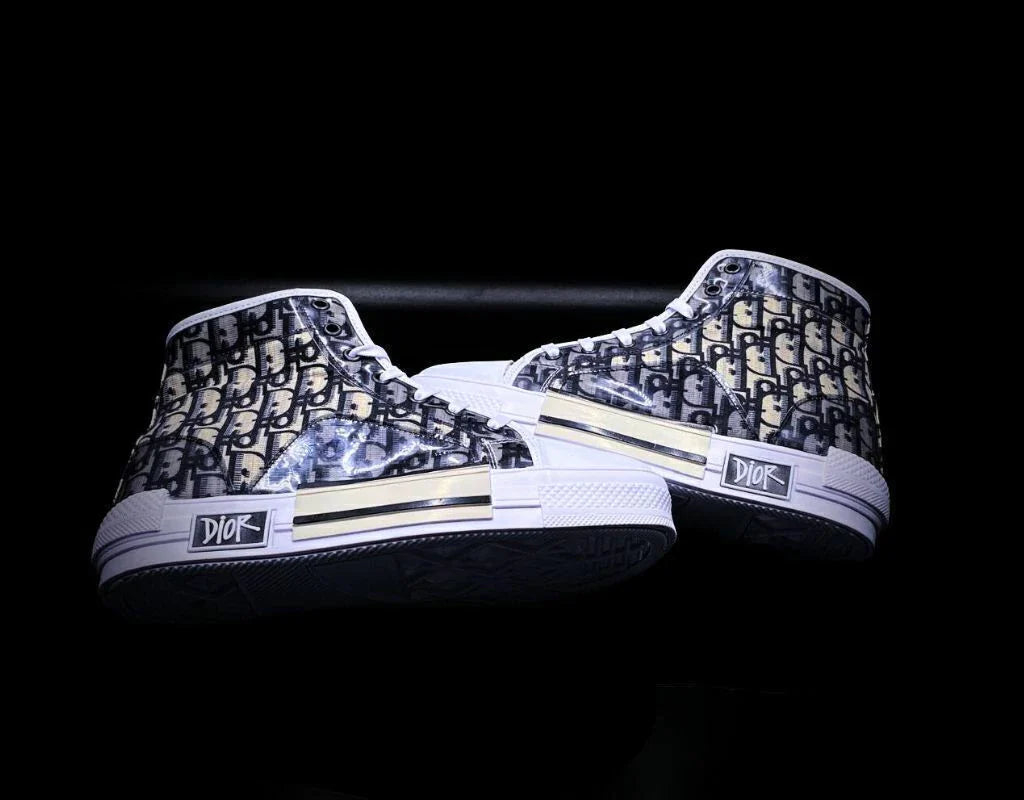 *Jordan Air Retro 1 High Dark Mocha  *