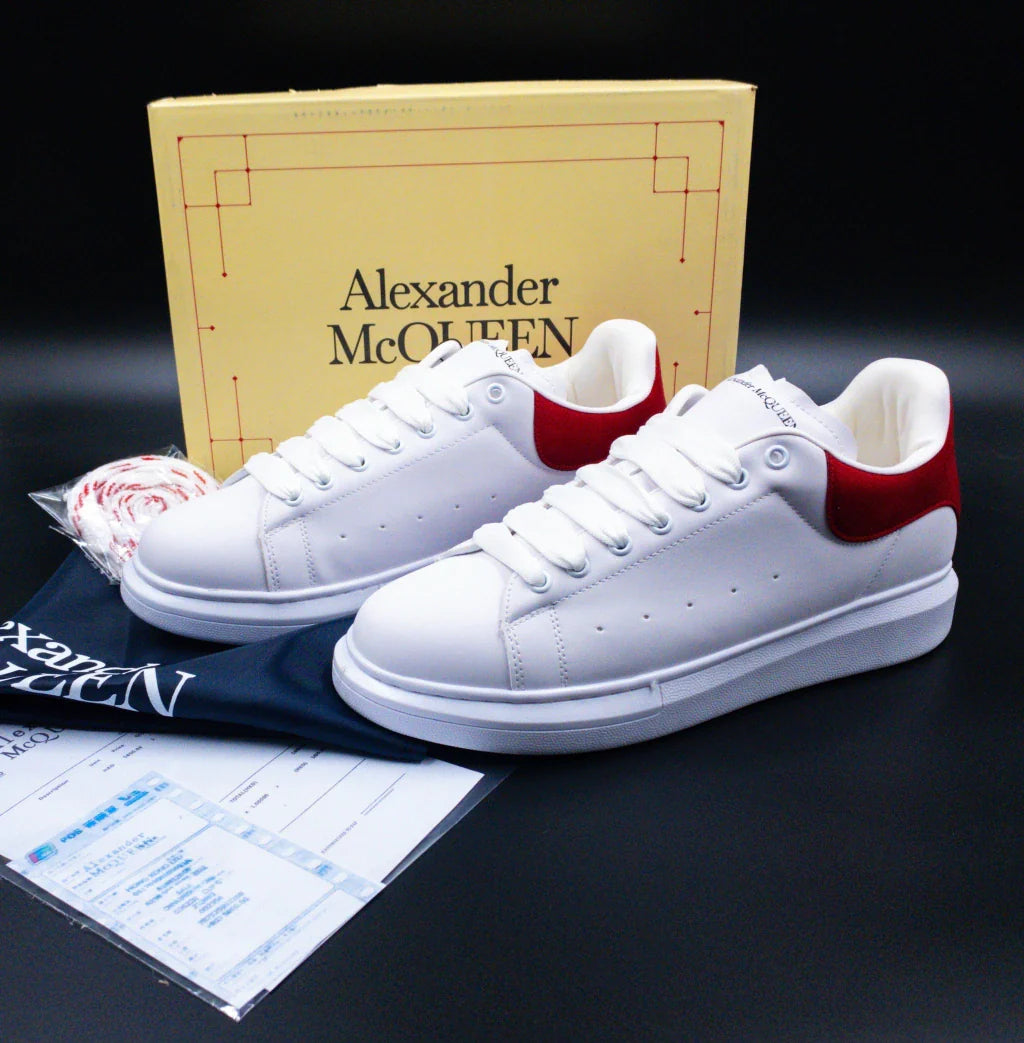 Tenis Alexander McQueen Blanco Rojo Nobuck