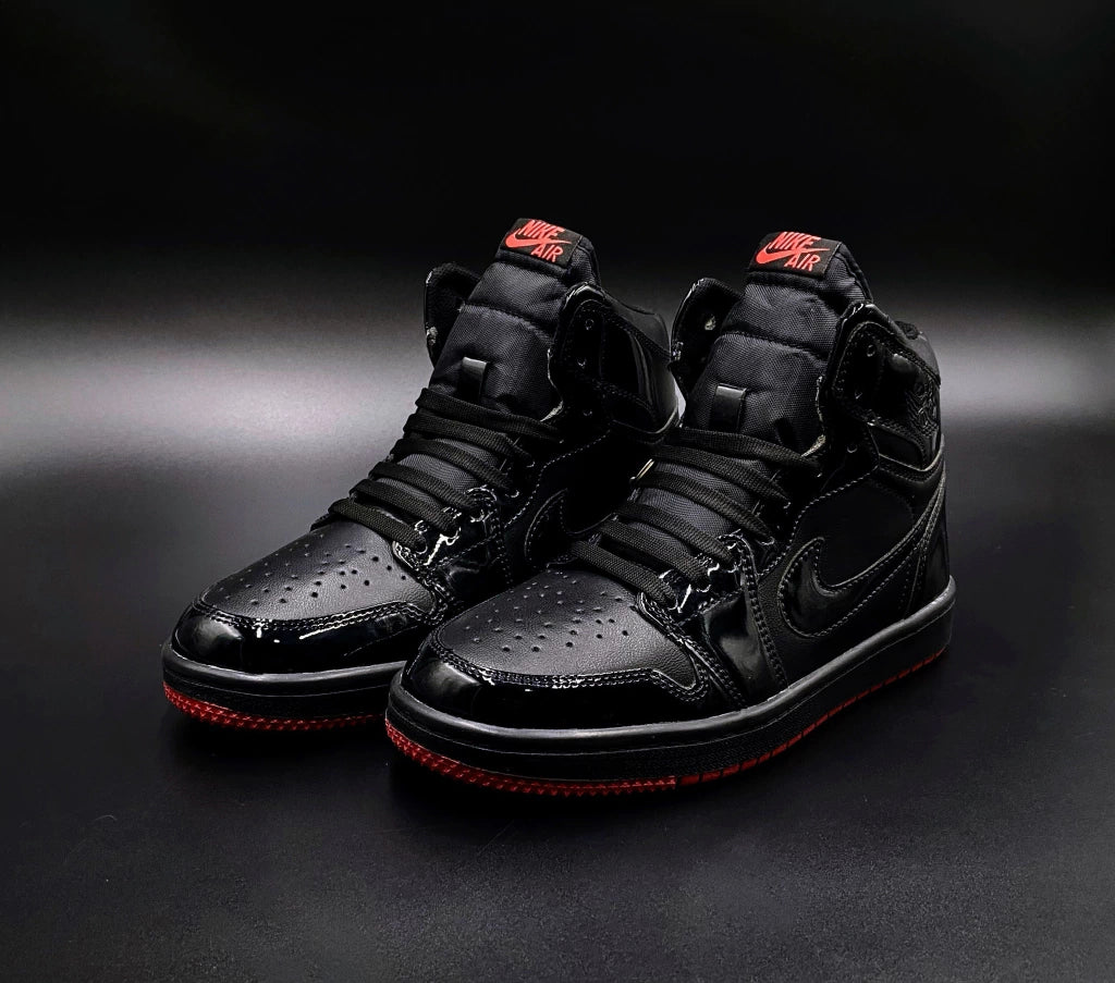 Jordan Air 1 Retro High Black Demon Suela Roja