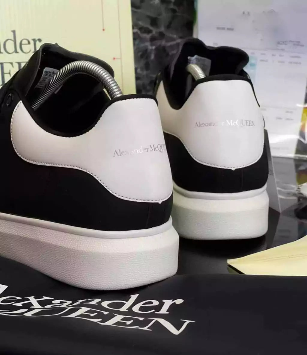 Tenis Clasico Casual Negro Blanco Alexander McQueen
