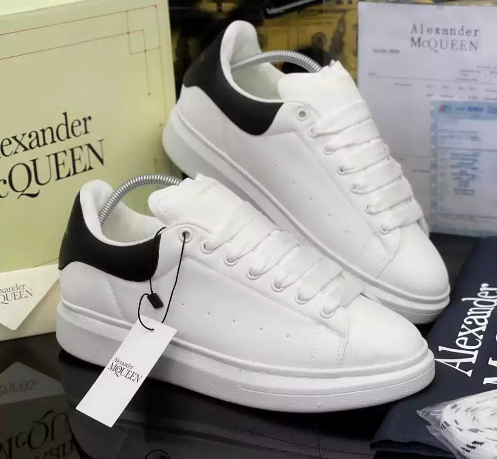 Tenis Alexander McQueen Blanco Negro