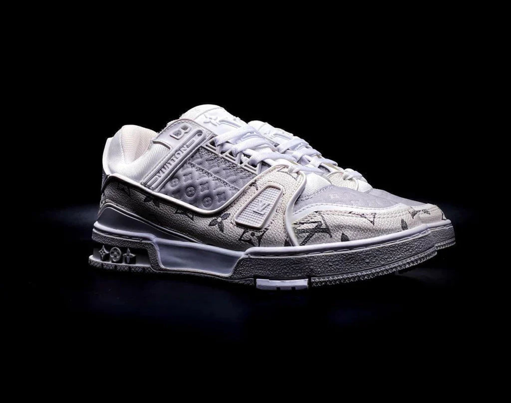 Louis Vuitton Trainer White Grey Monogram